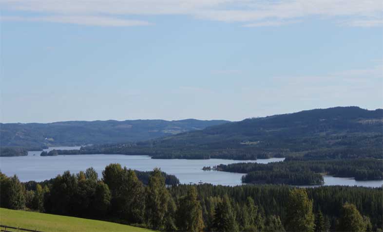 Widok na jezioro Næra