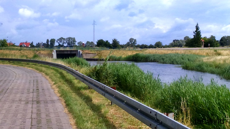 Więcej informacji o „Kanał Śledziowy.”